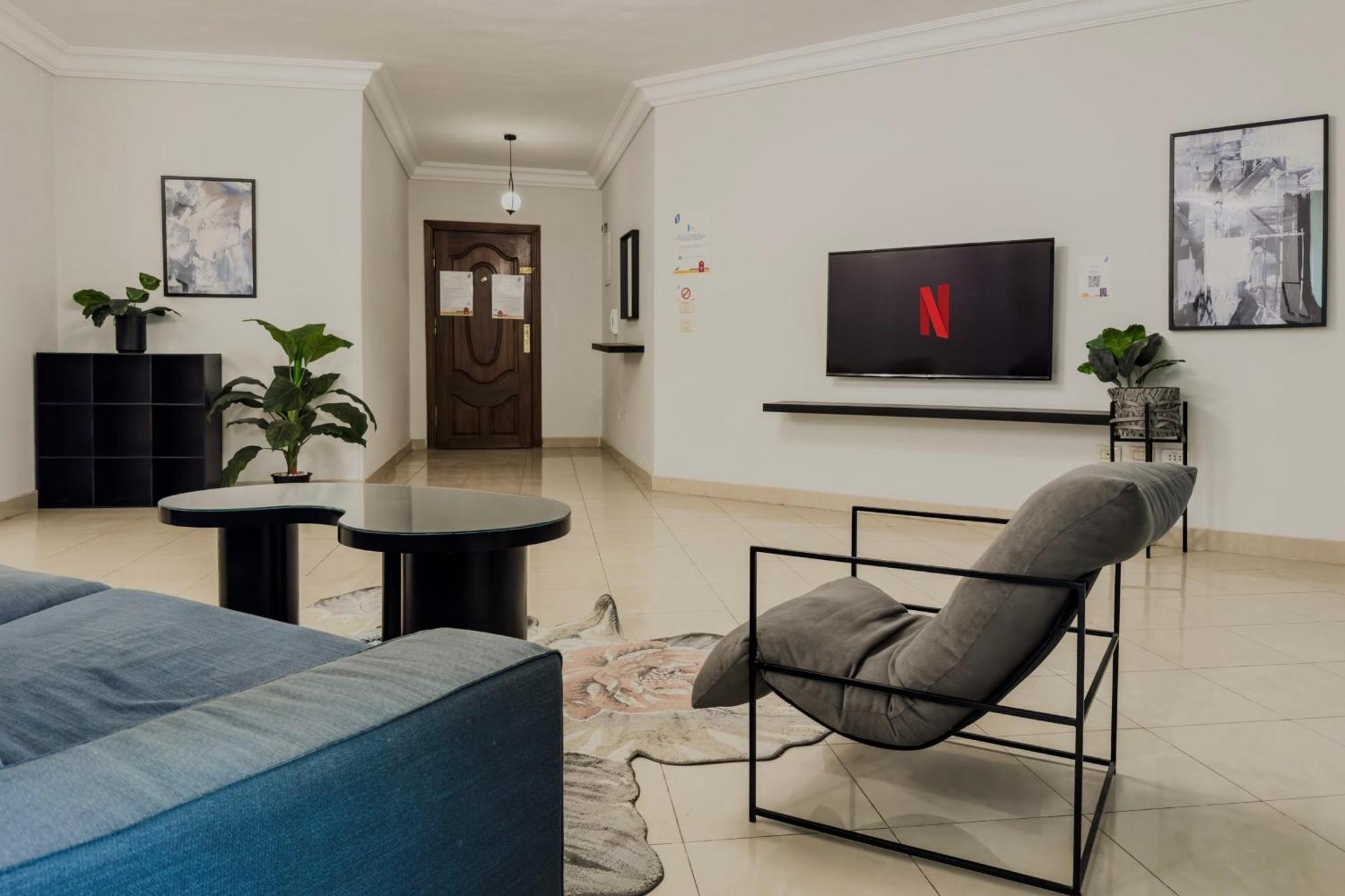 Distinct & Decent 2 Bdr Apt Steps From Nightlife And Airport Cairo Exterior foto